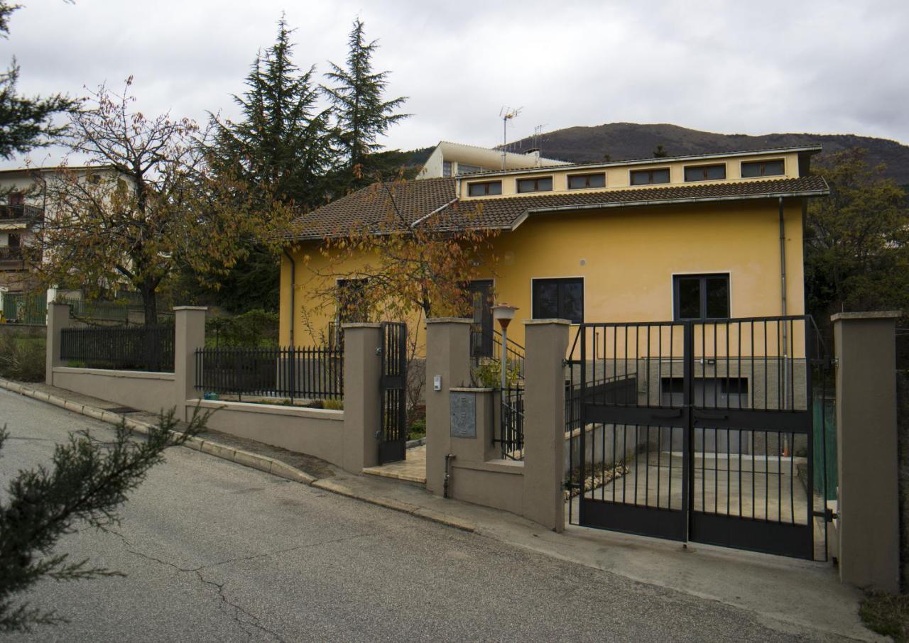 B&B A Casa Di Emy Barisciano Kültér fotó
